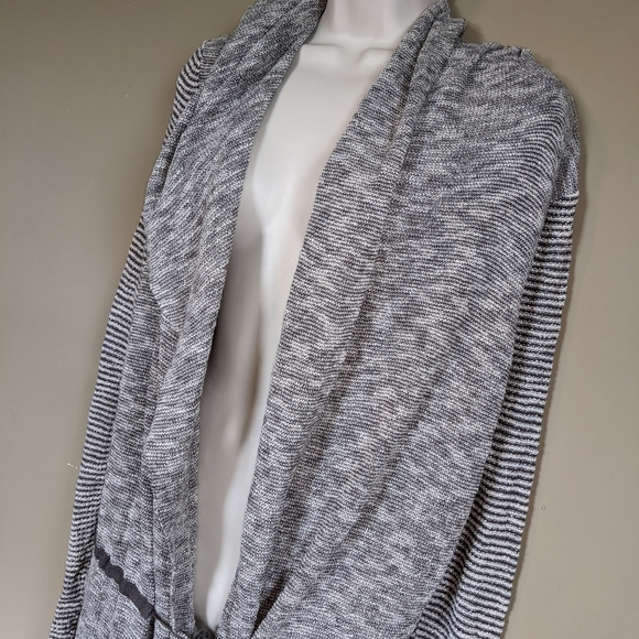 Free People Waterfall Cardigan Size L Taupe Gray - Picture 3 of 4